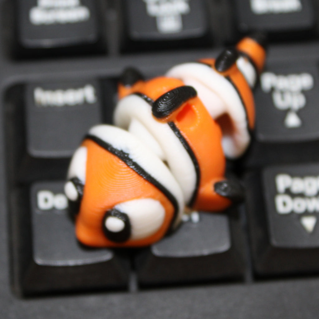 Anxious Clownfish fidget- 3d printed desk buddy