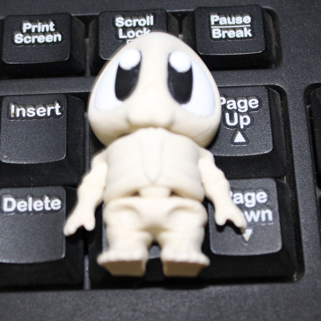 Graveyard Babies  -3d printed desk buddy (with or without display)