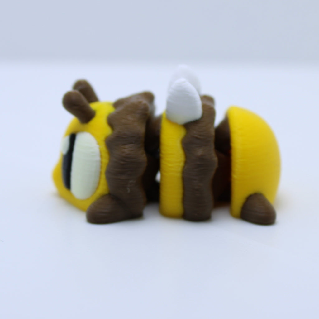 Baby Bumblebees & Beehive Display- 3d printed desk companion (with or without bumblebees)