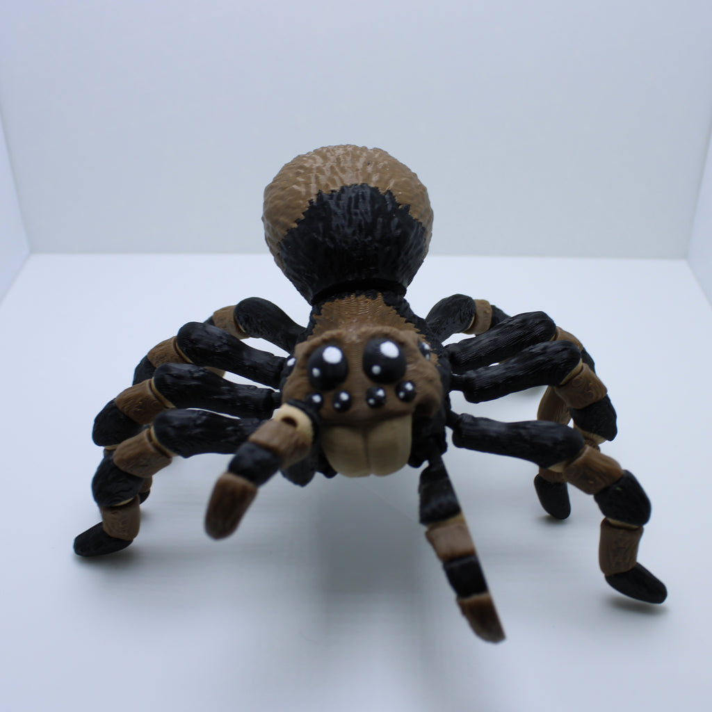 Terrifyingly Creepy Tarantula — 3D Printed Desk Companion