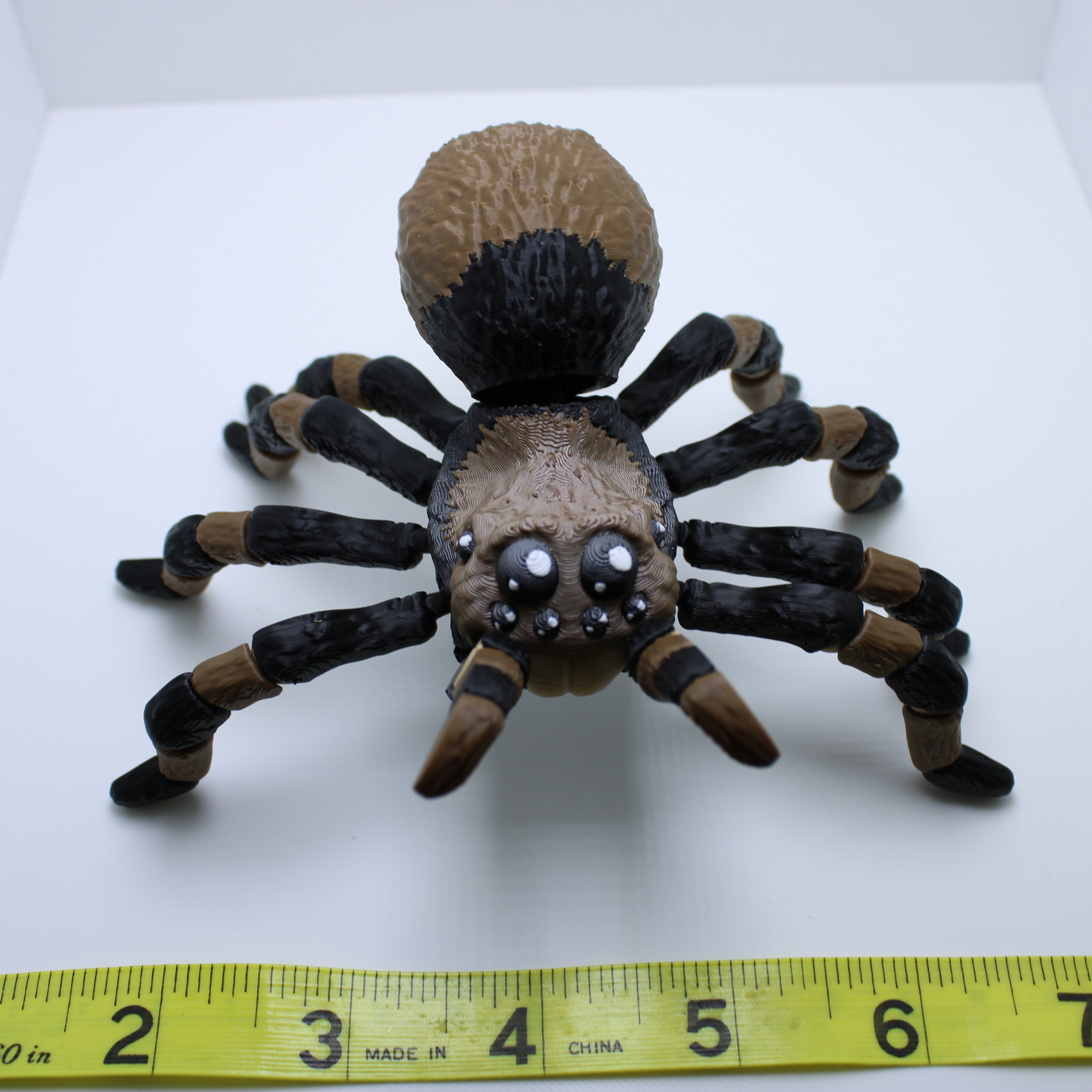 Terrifyingly Creepy Tarantula — 3D Printed Desk Companion