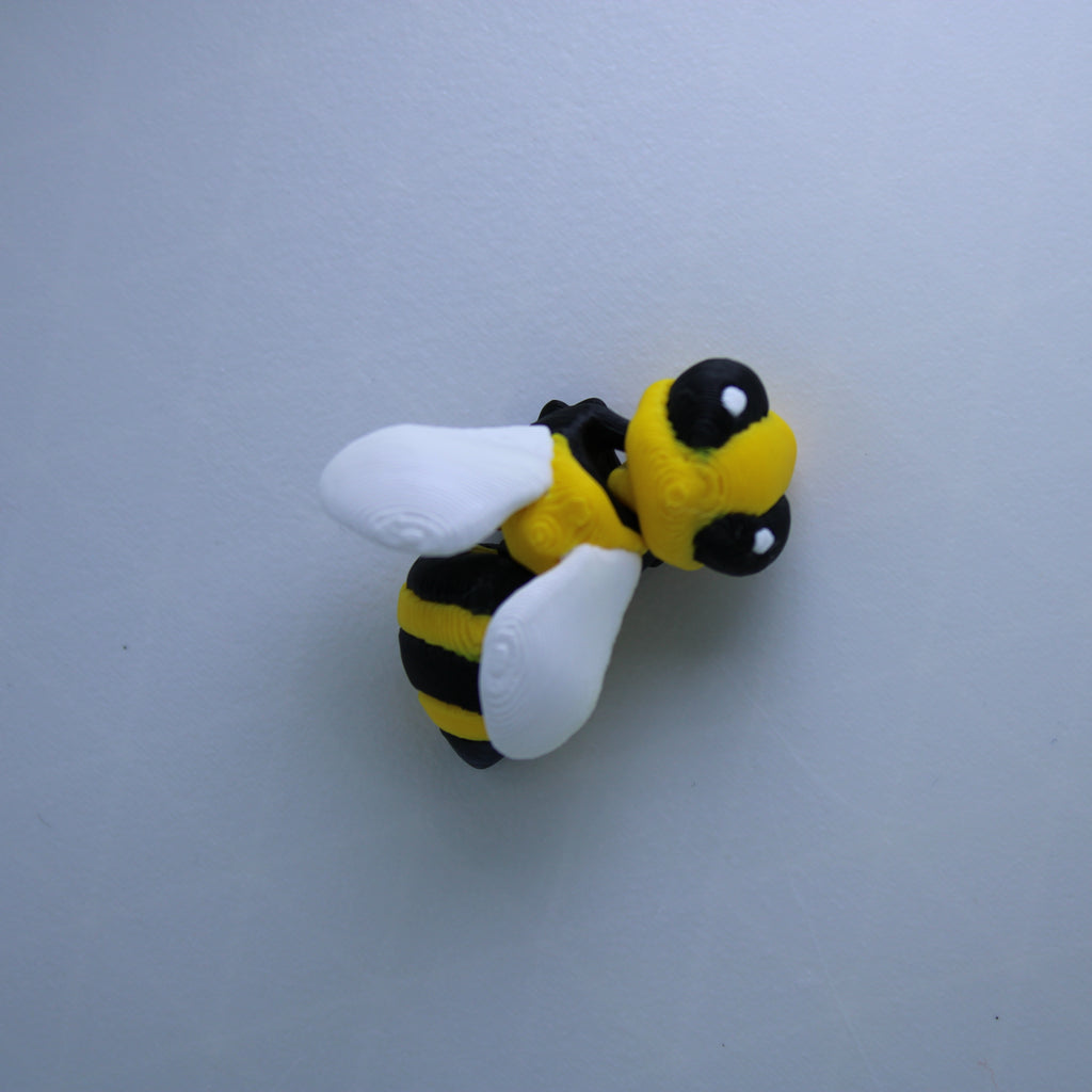 Magnetic Buzzzy Bee -3d Printed Fridge Buddy