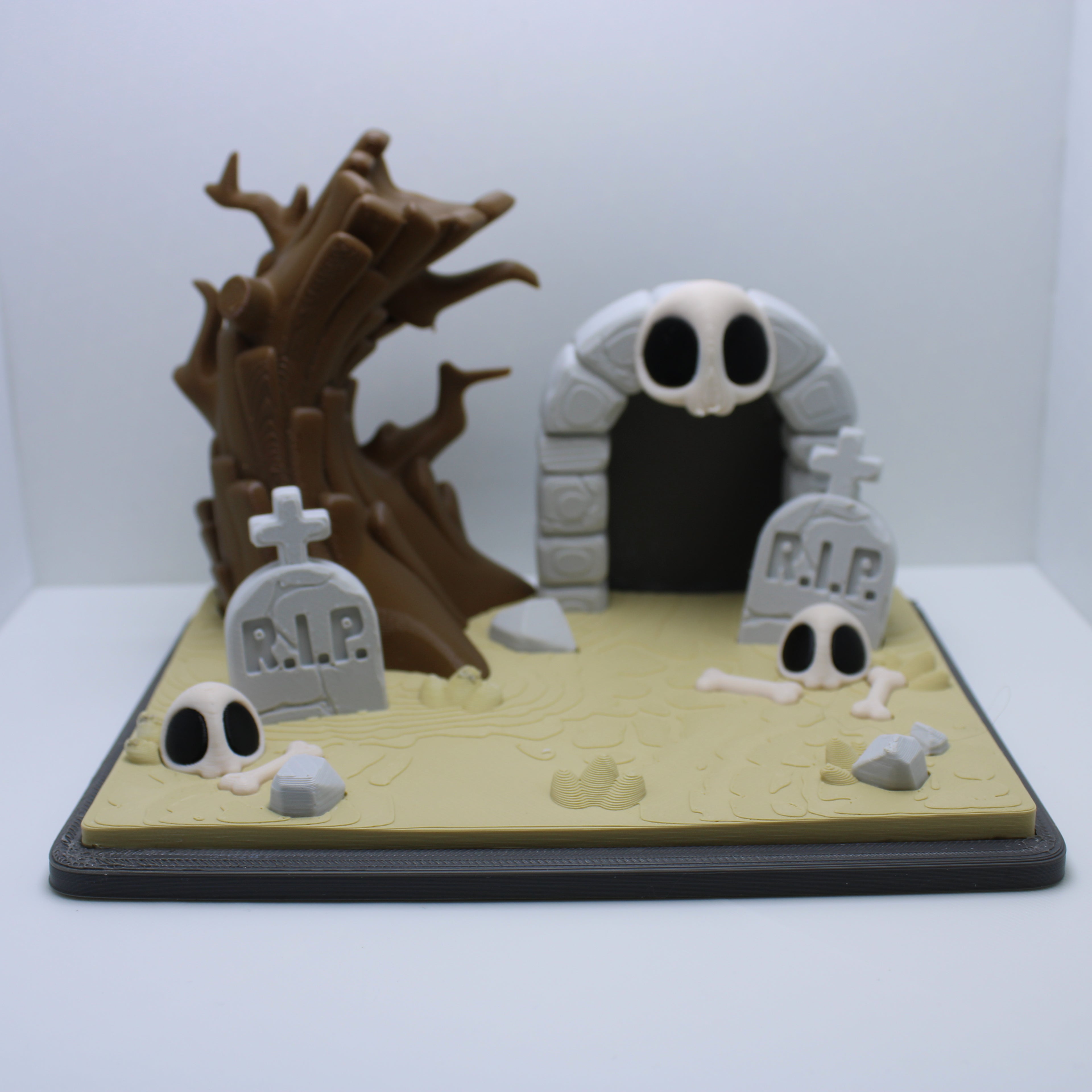 Graveyard Babies  -3d printed desk buddy (with or without display)