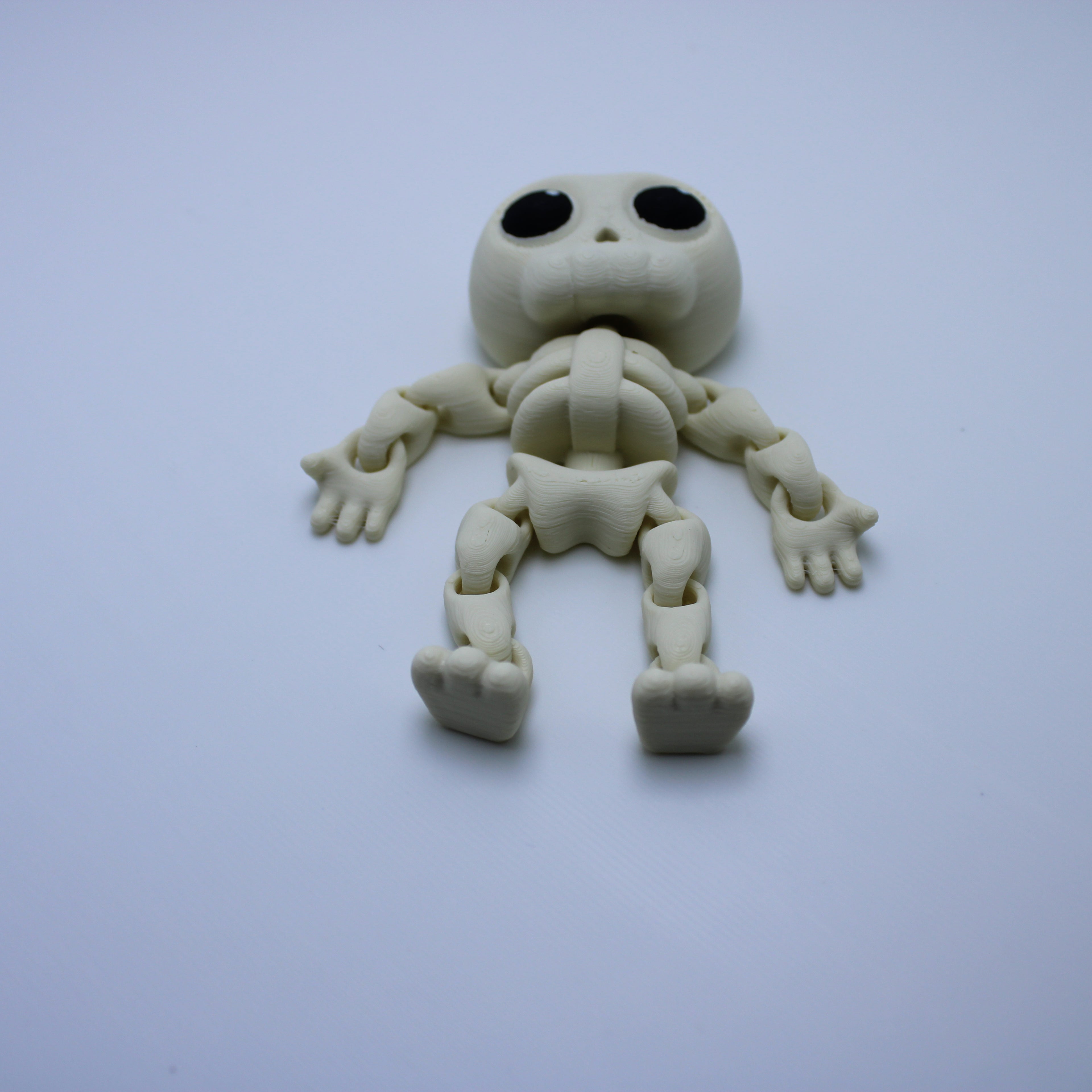 Not-So-Spooky Skeleton Fidget -3d Printed Desk Buddy & Keychain