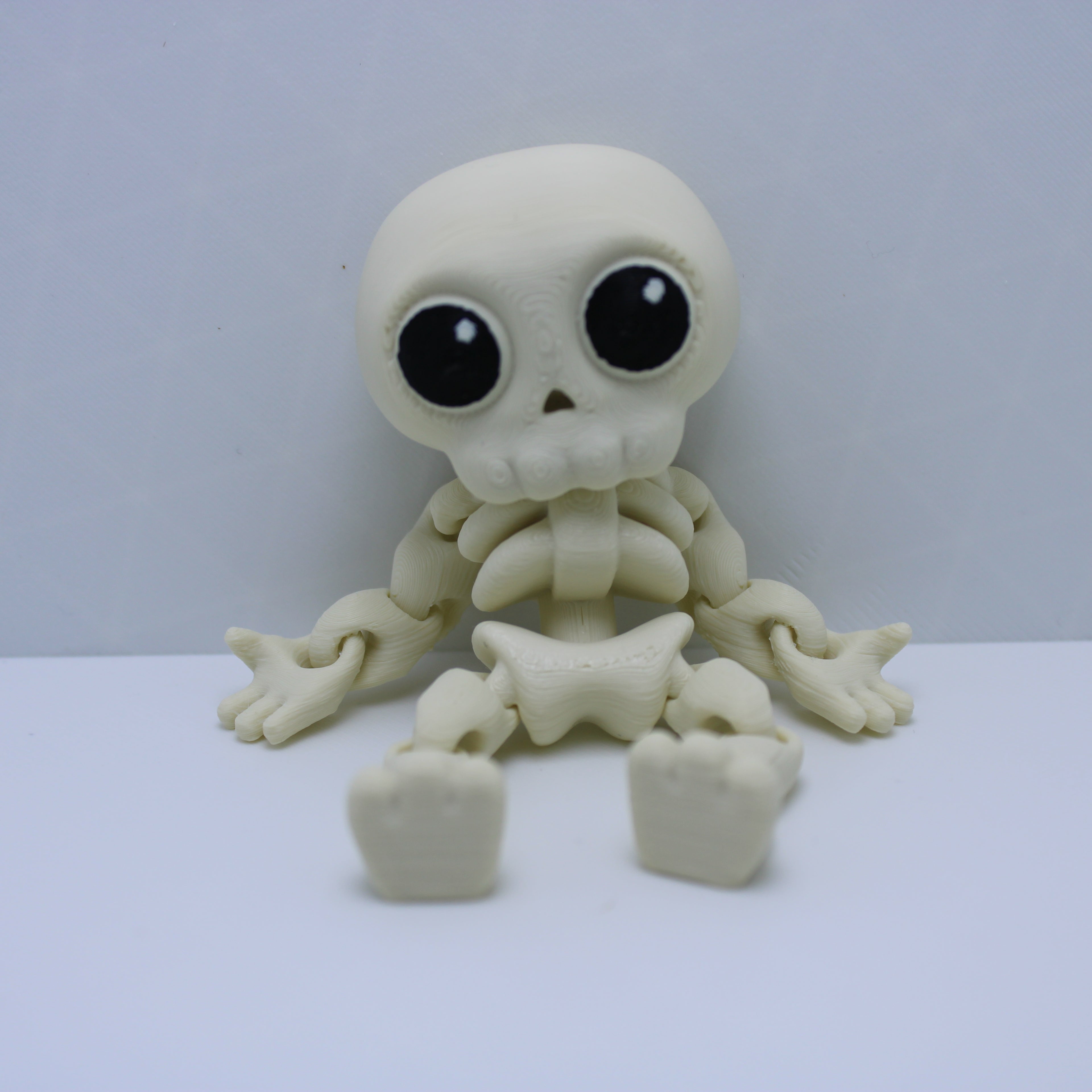Not-So-Spooky Skeleton Fidget -3d Printed Desk Buddy & Keychain