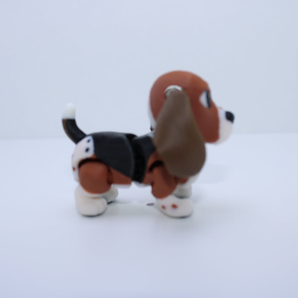 “Winston” the Basset hound -3d printed desk buddy & keychain