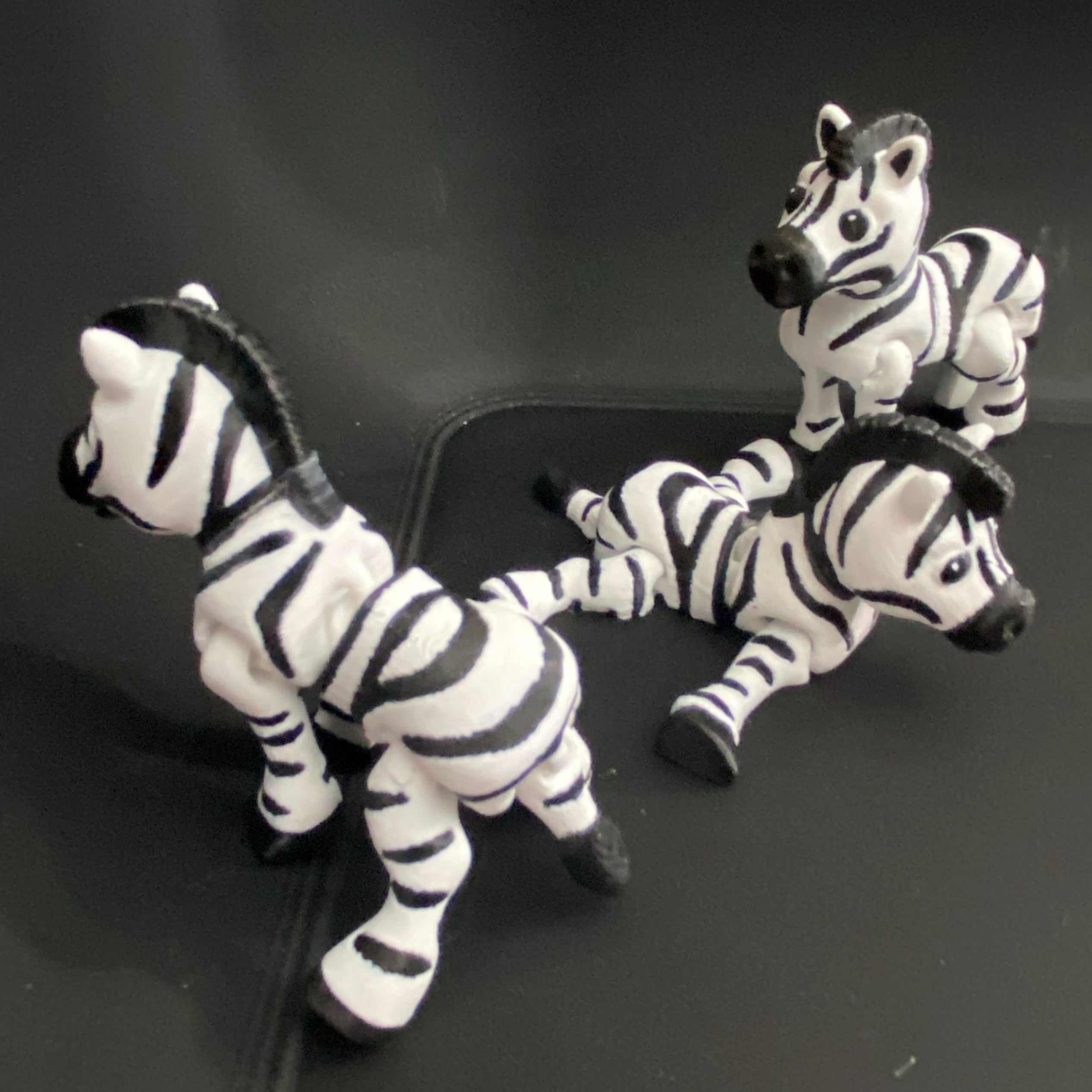 Zany Zebra Fidget – 3d Printed Desk Buddy & Keychain