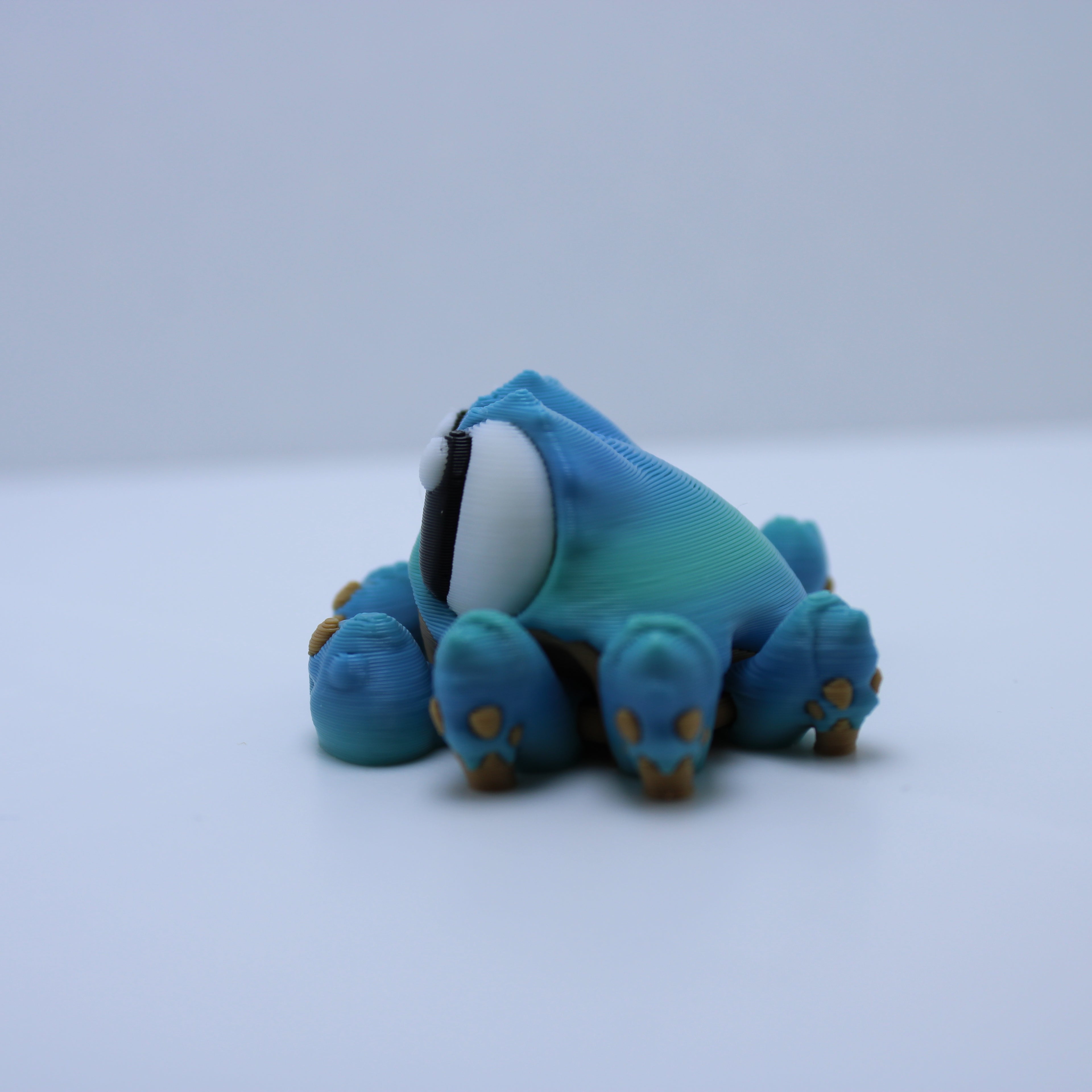 "Buster" the Small Blue Crab - 3D printed desk buddy & keychain