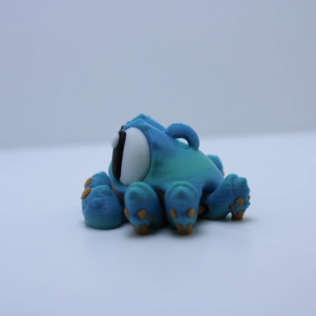 "Buster" the Small Blue Crab - 3D printed desk buddy & keychain