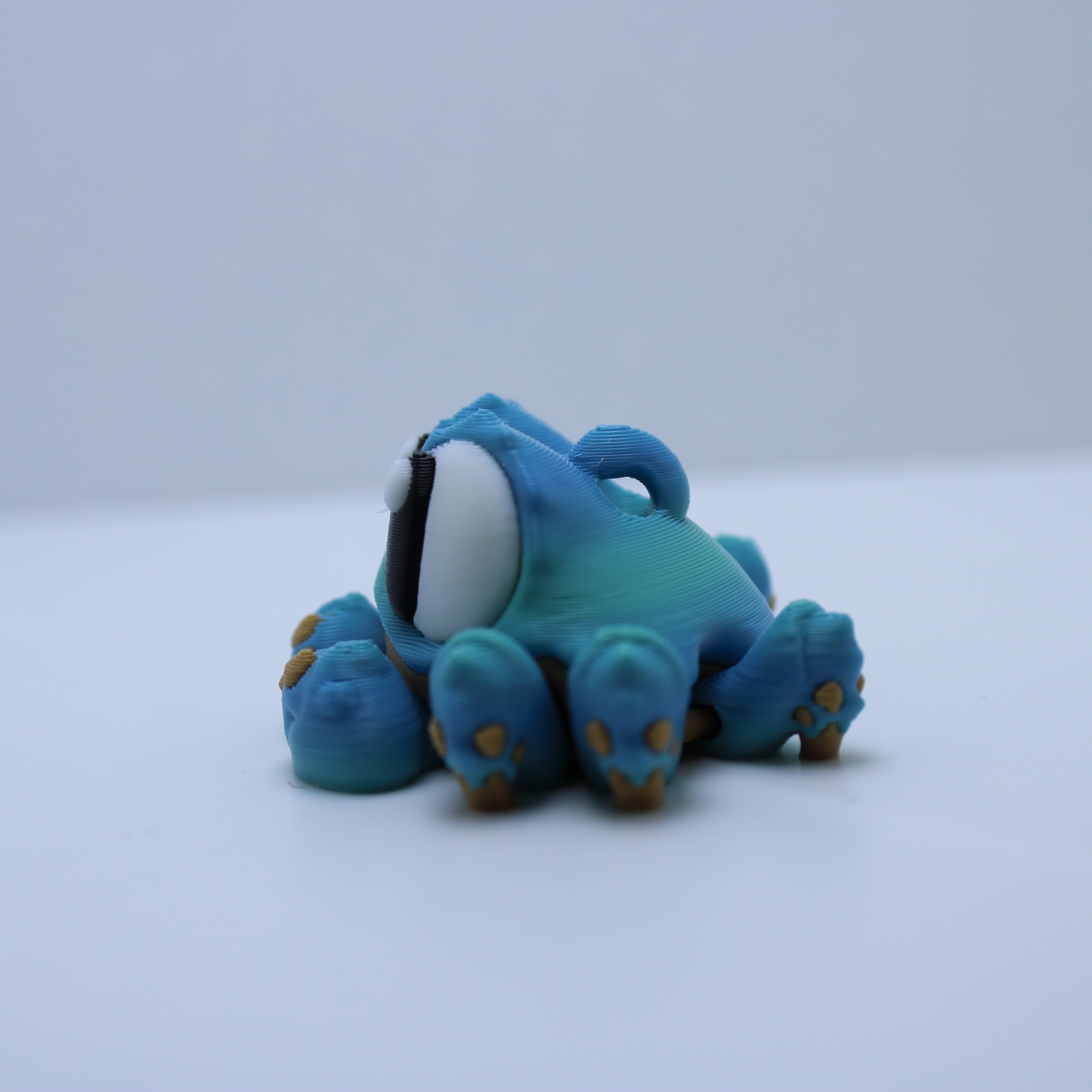 "Buster" the Small Blue Crab - 3D printed desk buddy & keychain