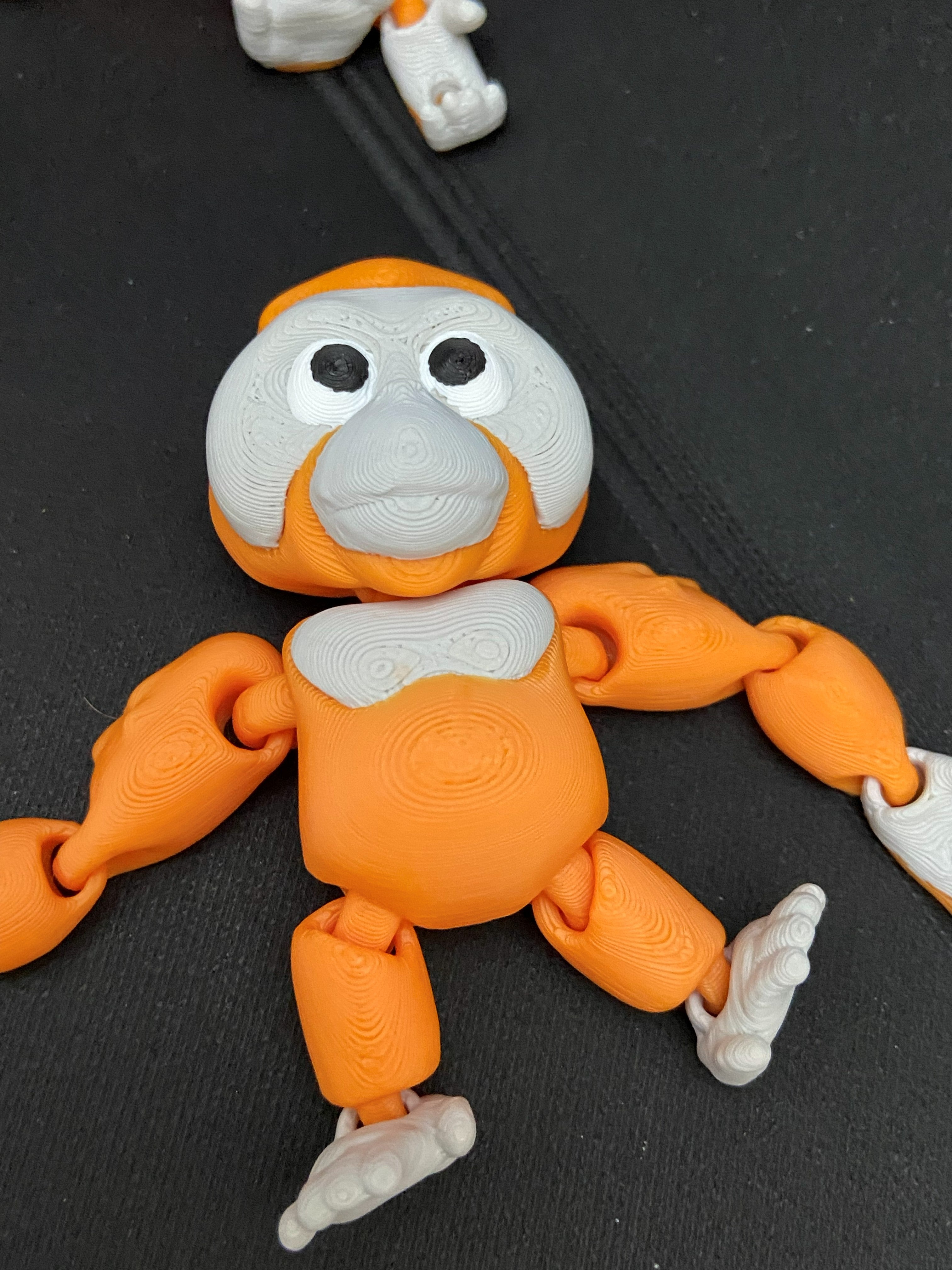 3D Printed Orangutan Figurine – Poseable Jungle Critter for Kids & Collectors
