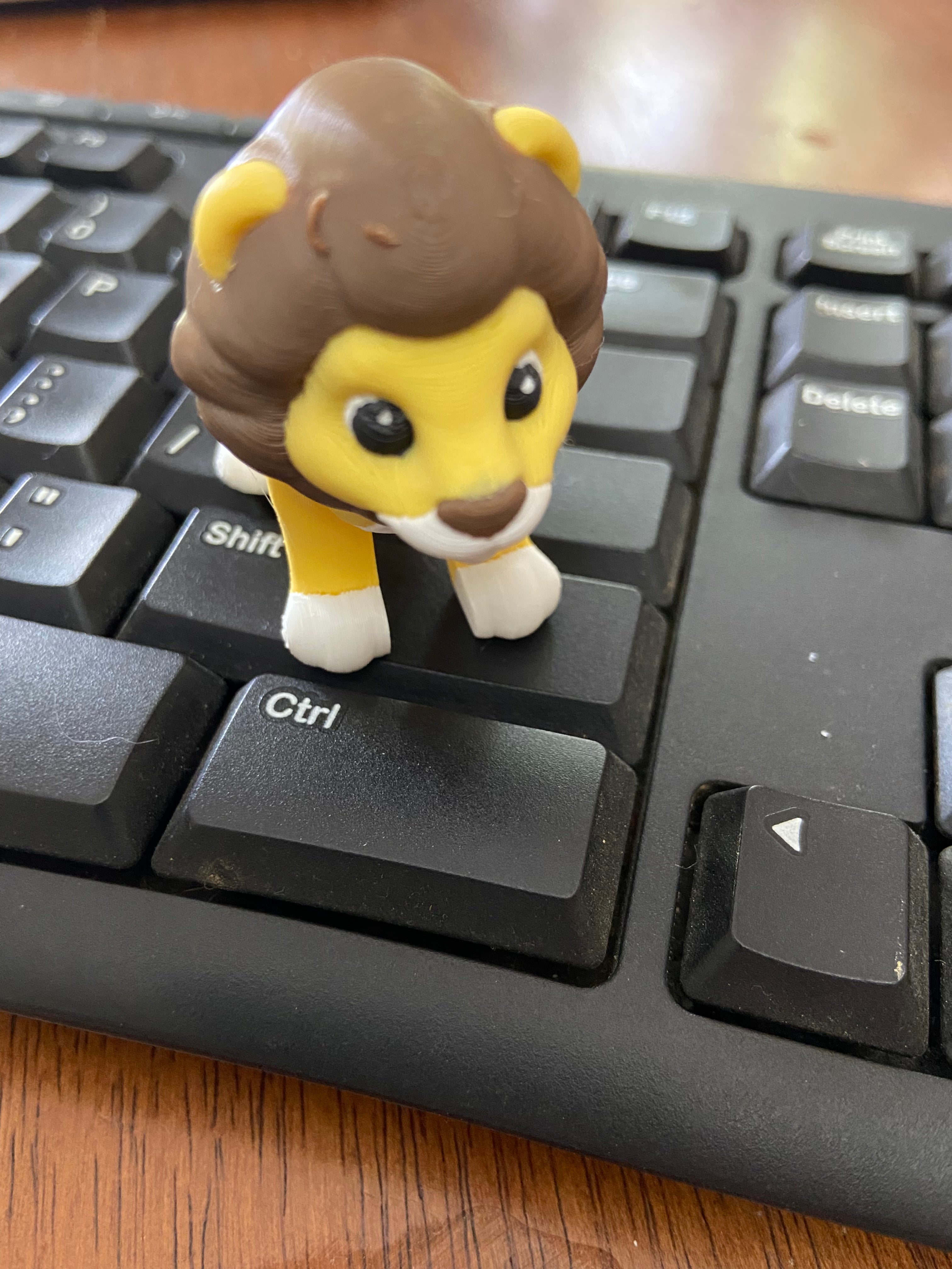 Little Lazy Lion Desk Toys – Fun Fidget Figures