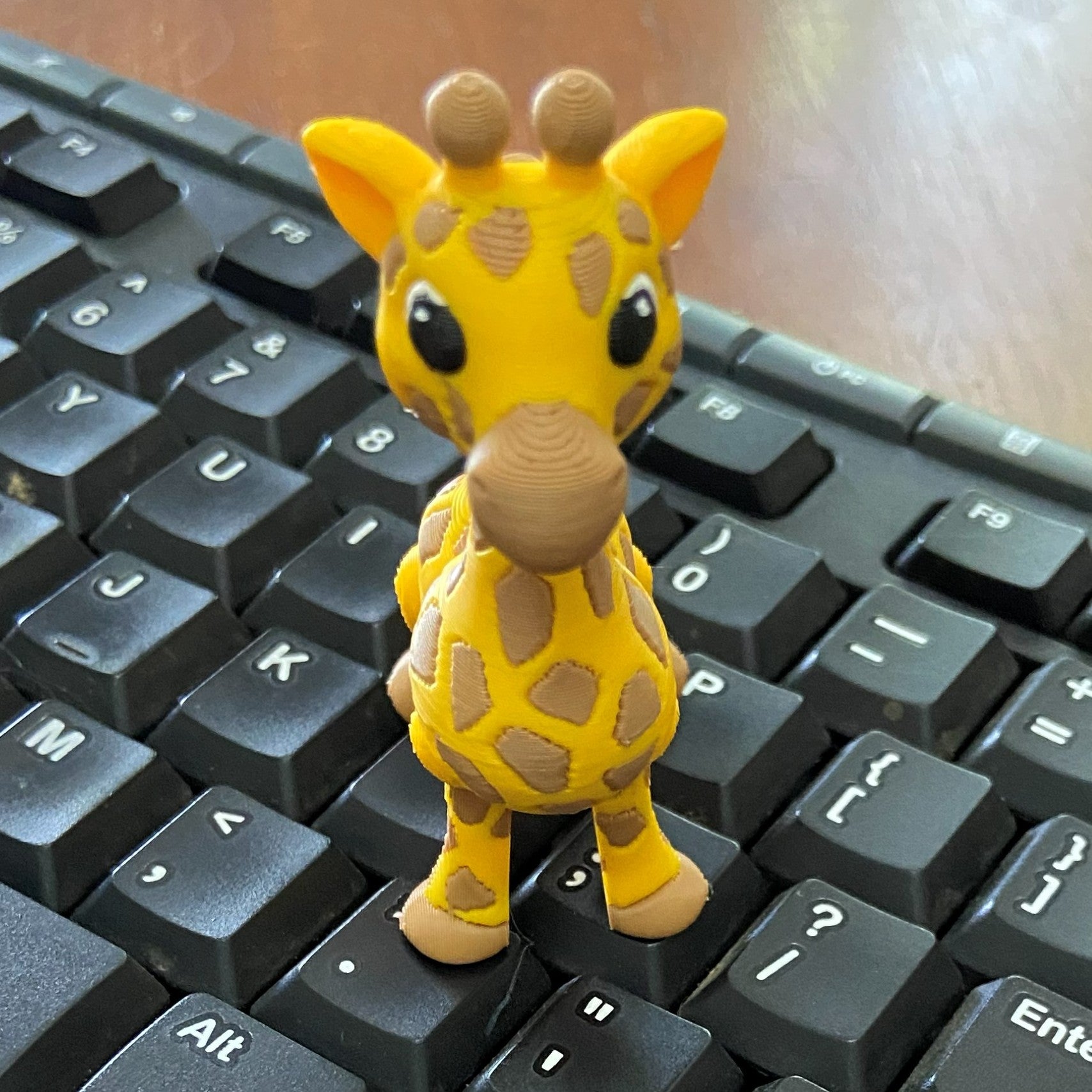 Gentle Giraffe Fidget -3d Printed Desk Buddy & Keychain