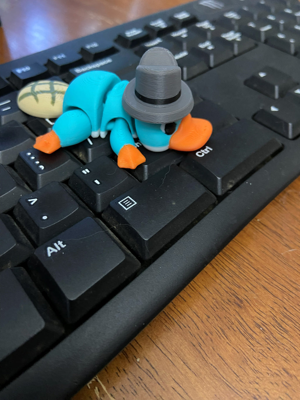 3D Printed Platypus Fidget Toy – Desk Buddy or Keychain (Secret‑Agent Vibes)