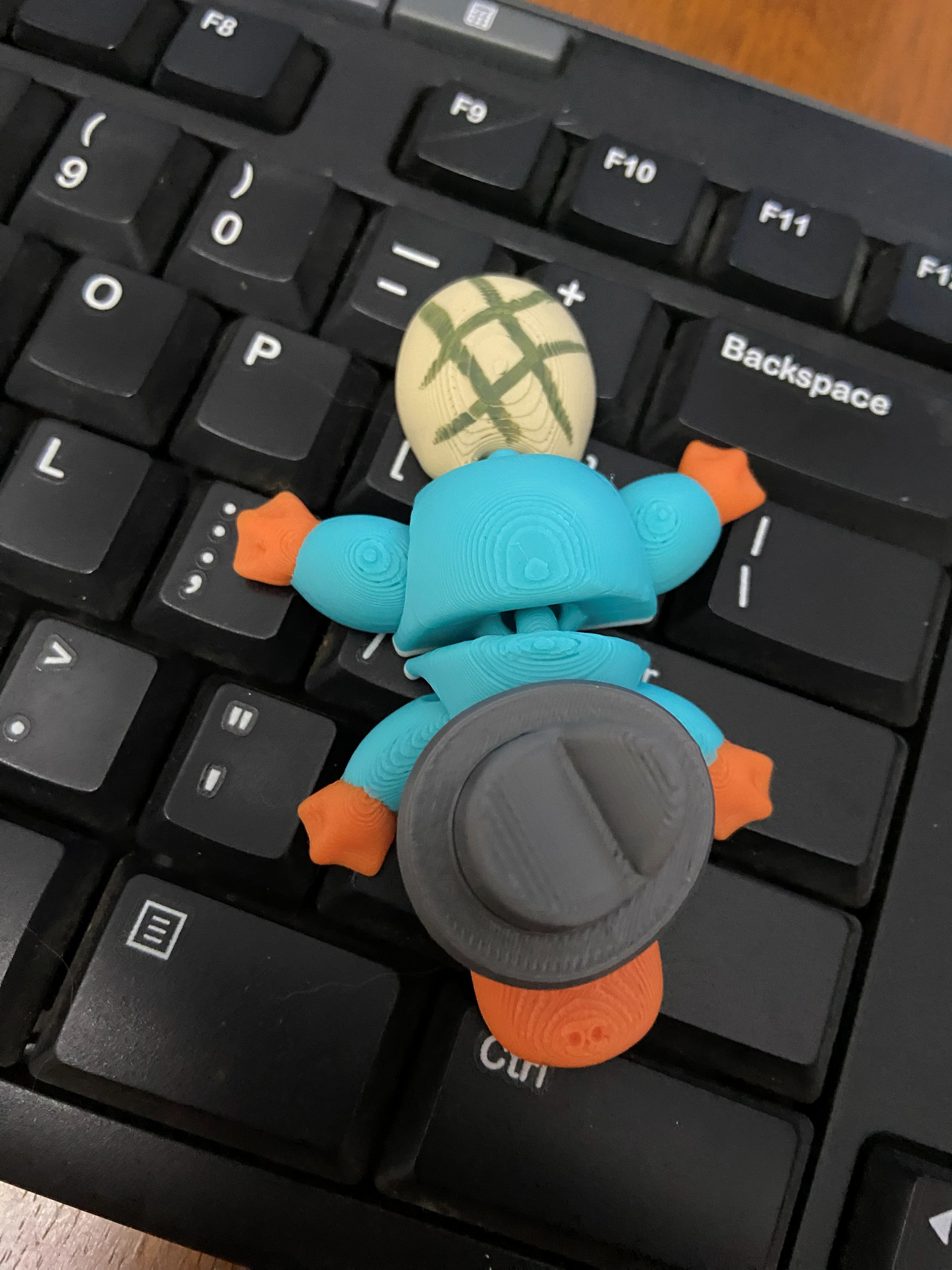 3D Printed Platypus Fidget Toy – Desk Buddy or Keychain (Secret‑Agent Vibes)