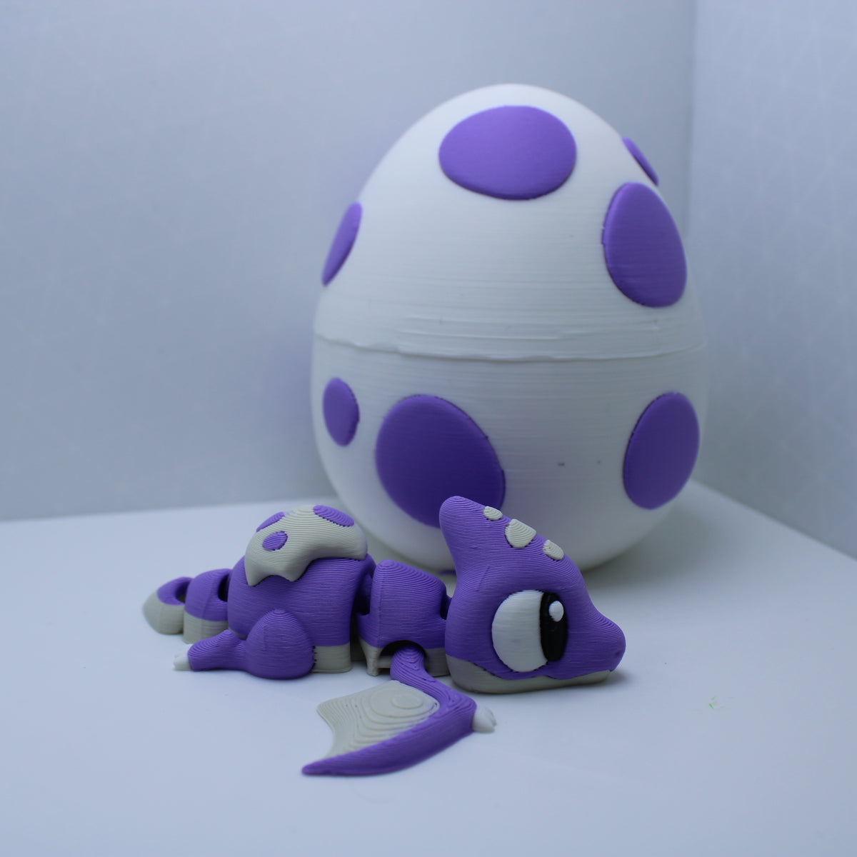 "Just Hatched" Baby Dinos (with or without egg) -3D printed desk buddy & Keychain