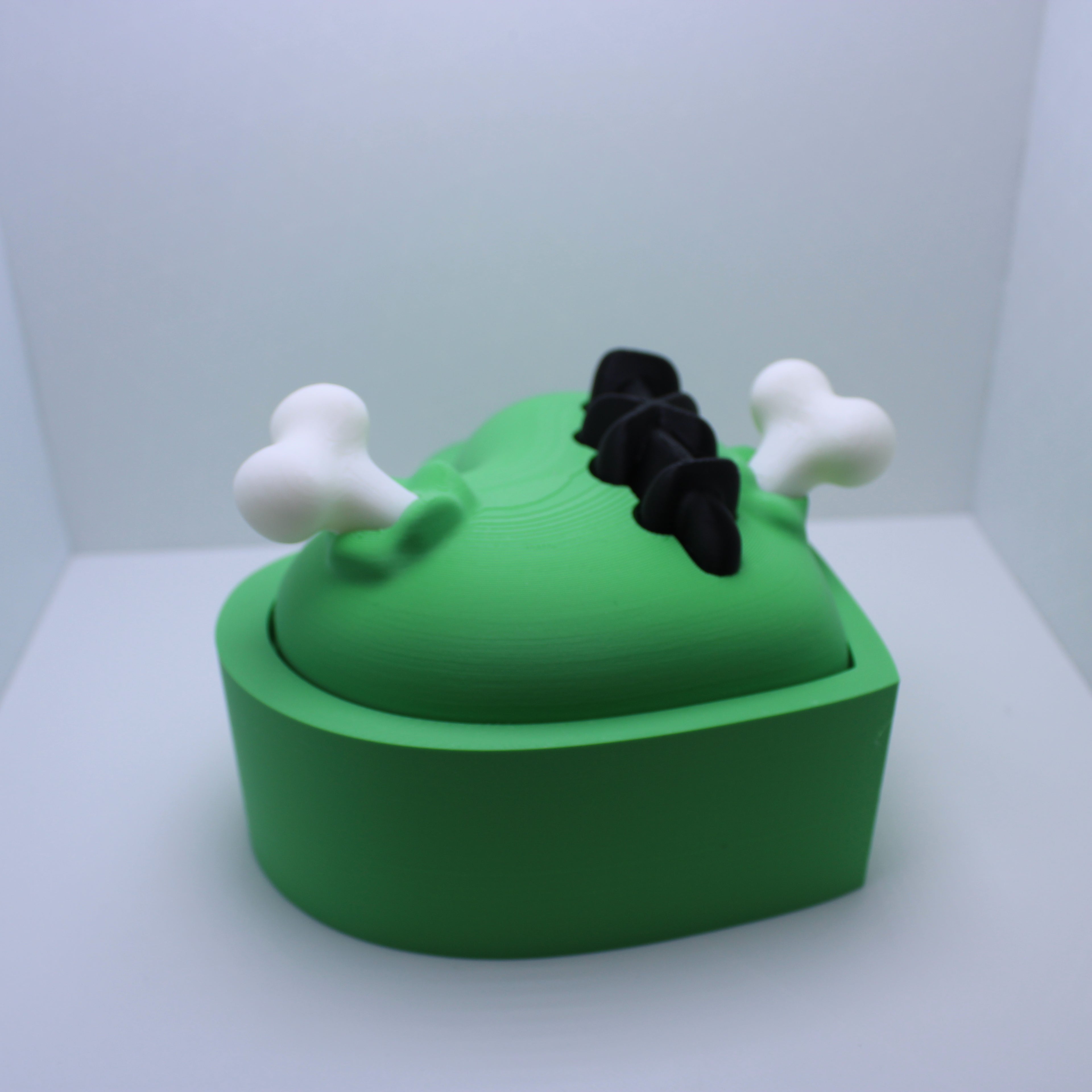 Monster Couple & Heart Box-3d printed desk companion