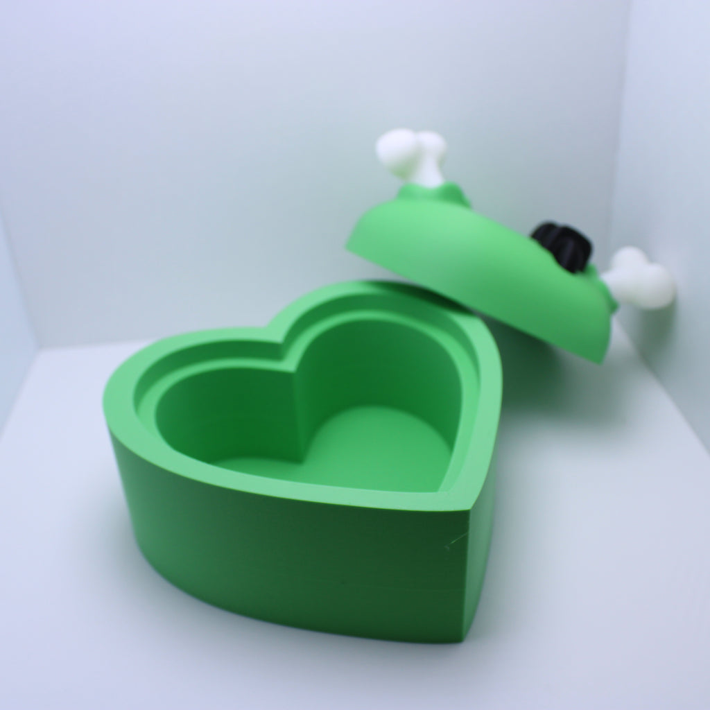 Monster Couple & Heart Box-3d printed desk companion