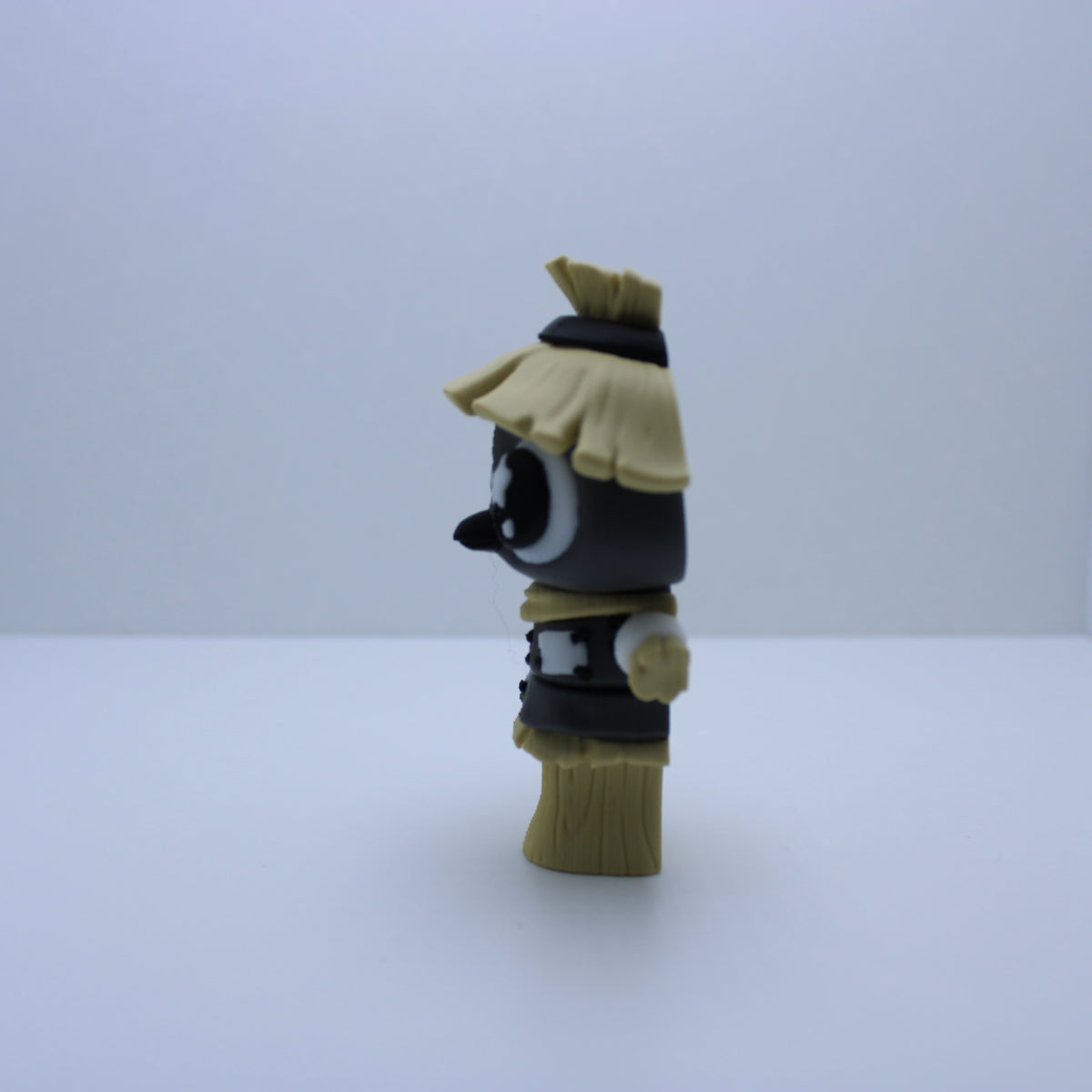 Scare-Crow Display Set-3d printed desk companion