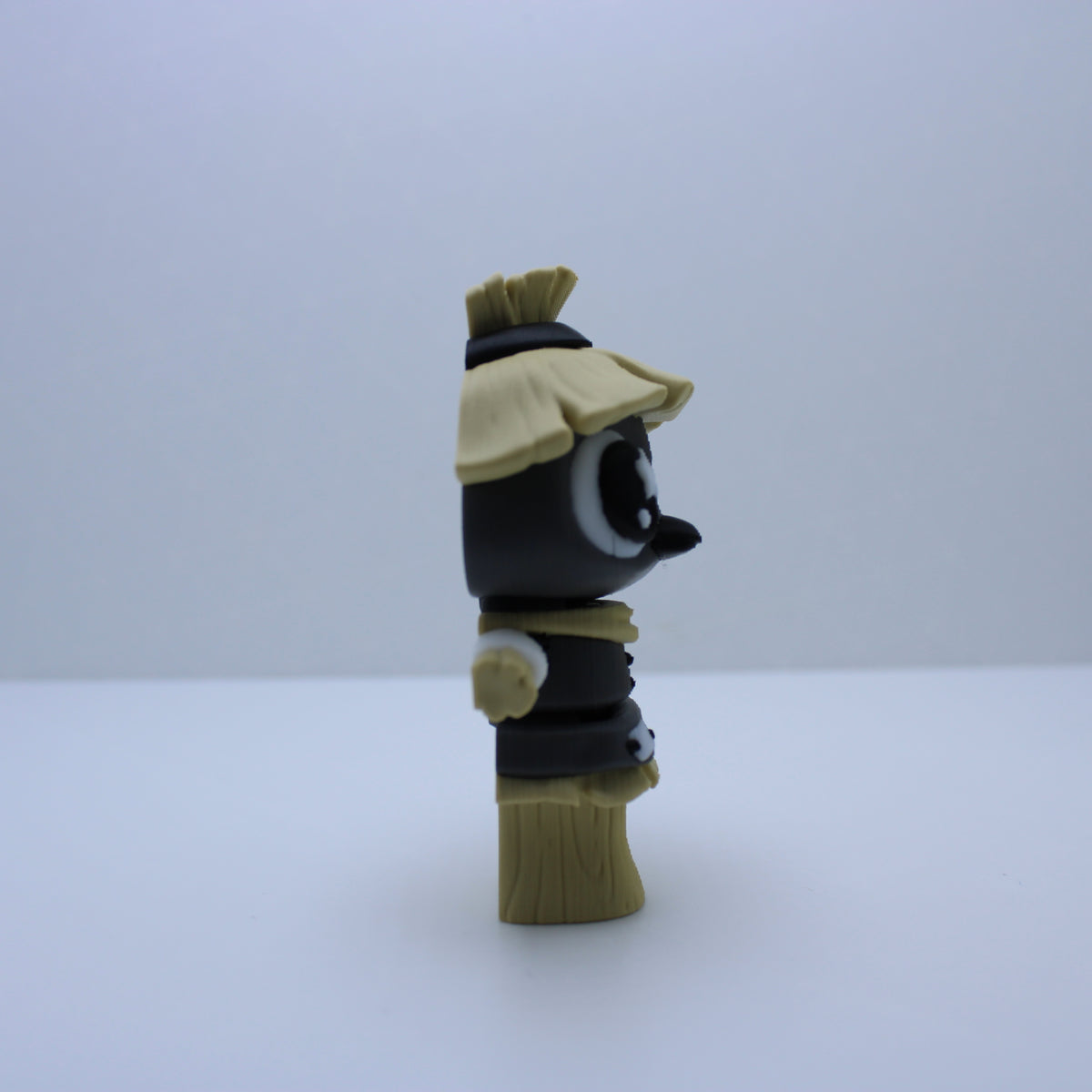 Scare-Crow Display Set-3d printed desk companion