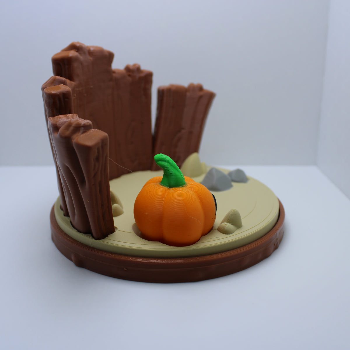 Scare-Crow Display Set-3d printed desk companion