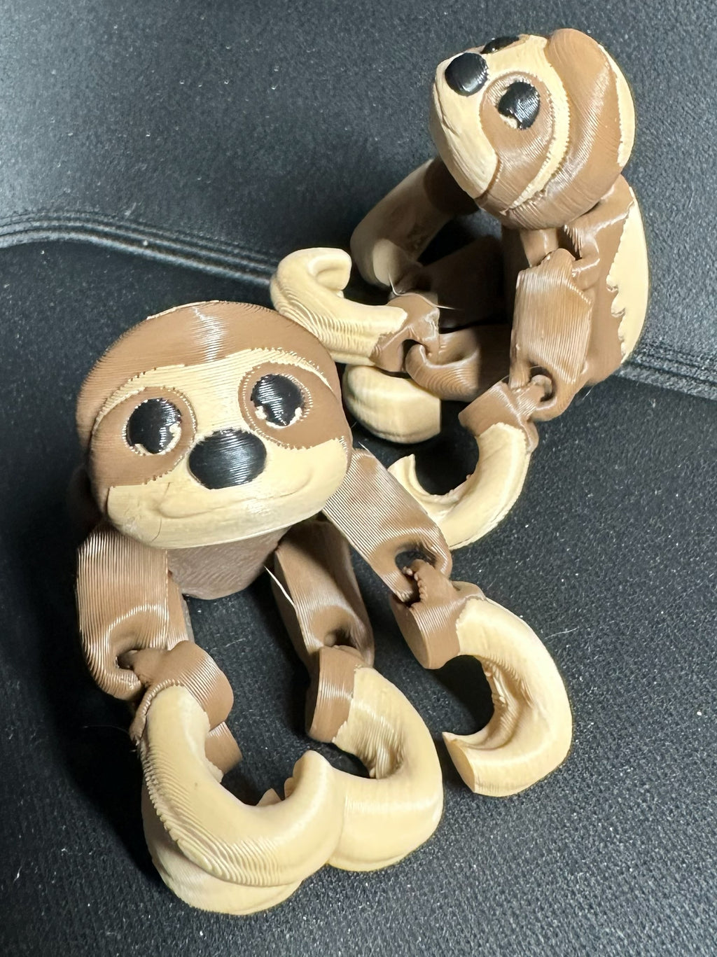 Hanging Sloth Keychain – Articulated 3D Printed Sloth Fidget Toy